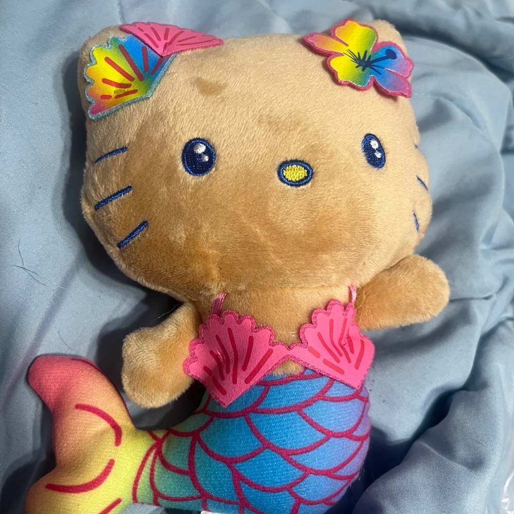 Sanrio ABC stores exclusive Hawaii Hello Kitty mermaid 6” plush NWT